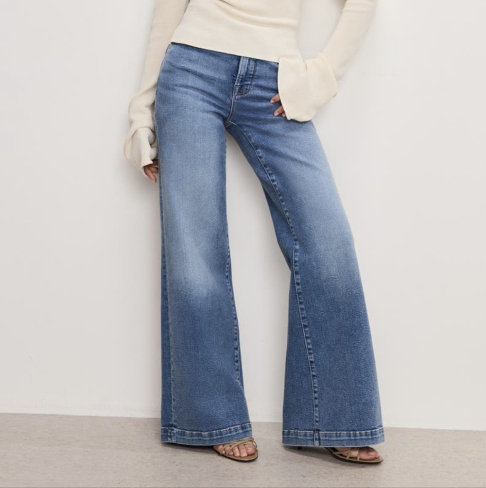 Good American Light Blue Flare Jeans